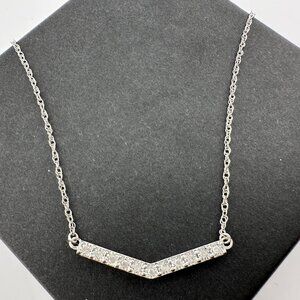 Chevron Illusion Set Diamond Bar Necklace